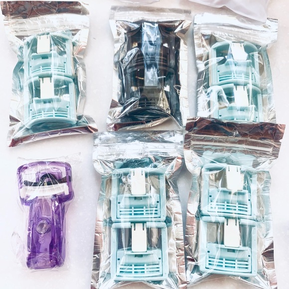 NWT Pro Eye Lash Extensions Kit - Picture 10 of 15